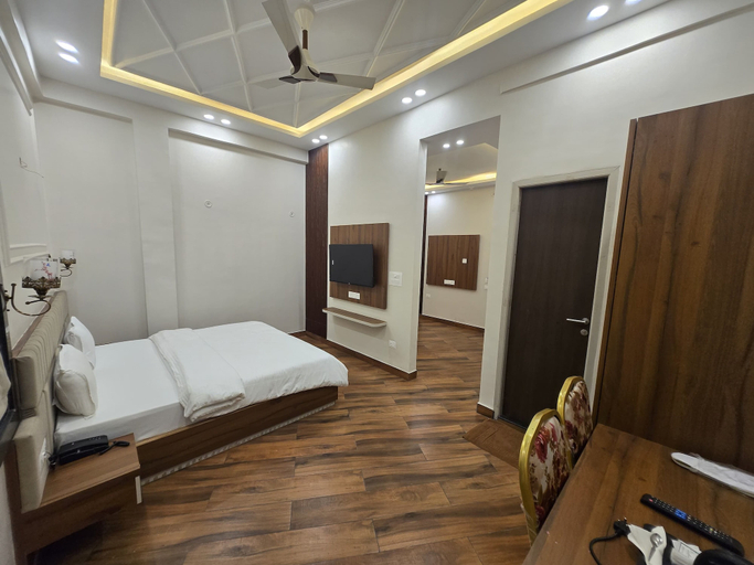 Bedroom 3, Hotel Divine Banaras, Varanasi