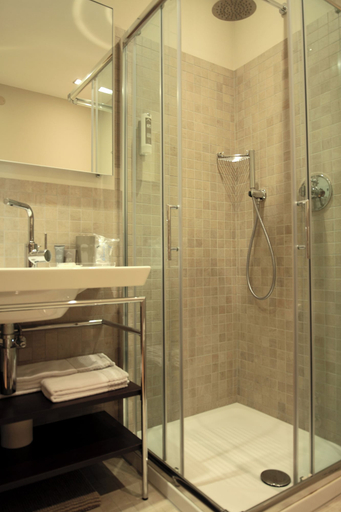 Bathroom 4, Genzianella, Sondrio