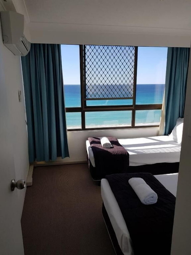 Bedroom 3, Royal Palm Resort, Gold Coast