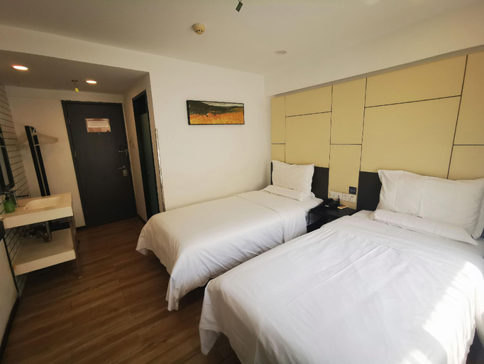 Bedroom 3, Hi Inn Beijing New International Exhibition Hotel, Beijing