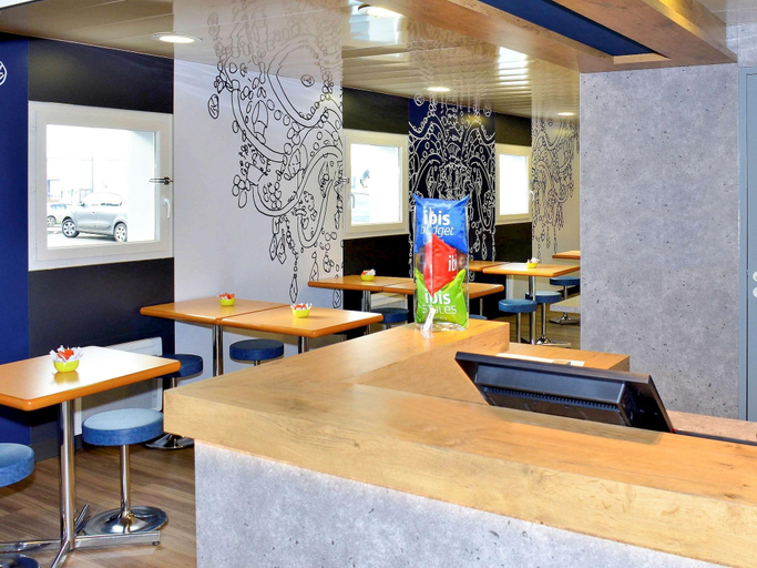 Public Area 3, ibis budget Flers Les Grands Champs, Orne