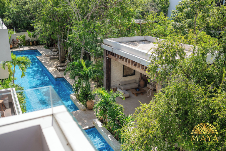 Sport & Beauty 5, NHOA 303B 1BR Condo Pool View Aldea Zama, Cozumel