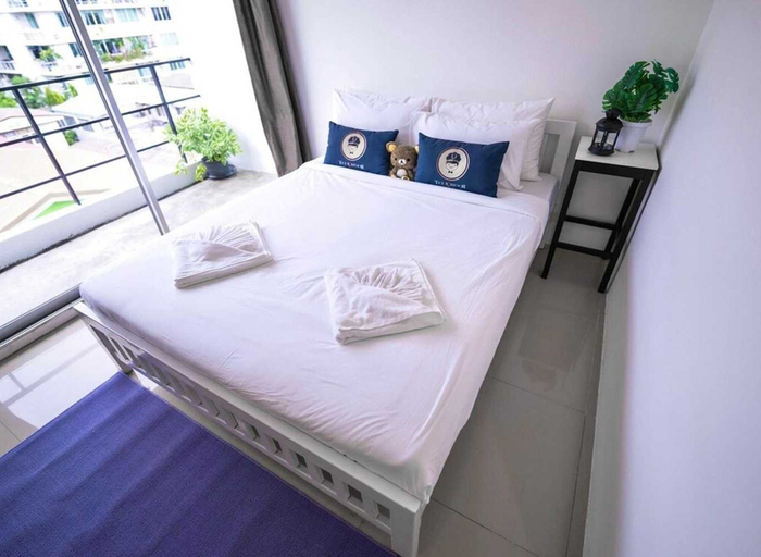 Bedroom 2, RQ Bangkok Sukhumvit 50 by Collection O, Khlong Toey
