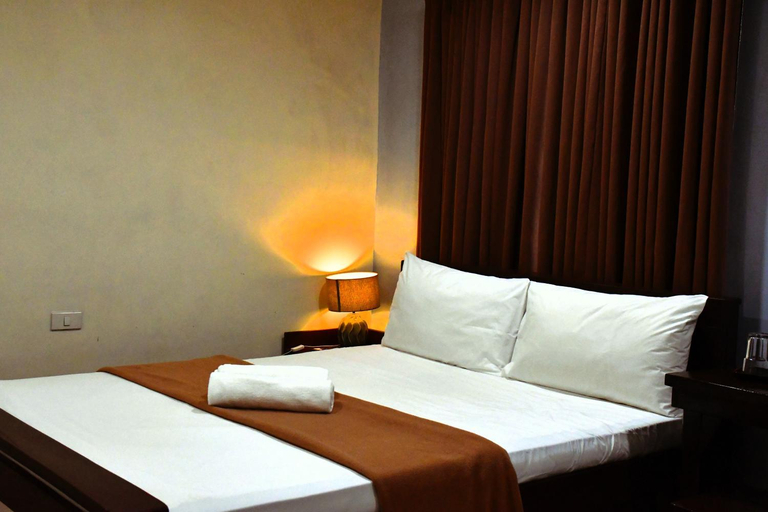 Others 4, Arzo Hotel Makati, Makati City