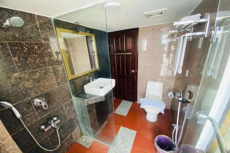 Bathroom 4, The Elite Residence Dhaka., Dhaka