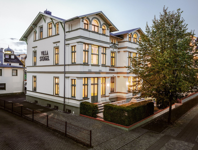 Exterior & Views 2, OSTKÜSTE Villa Steigel Design Apartments, Vorpommern-Greifswald