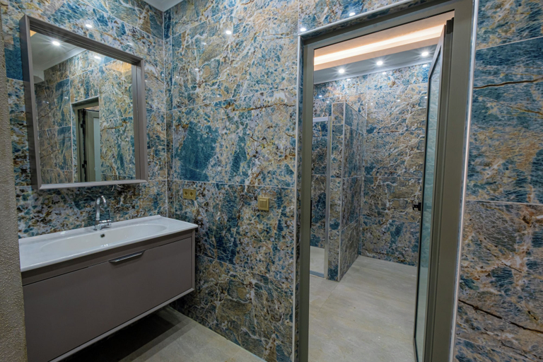 Bathroom 3, incisuites, Alanya