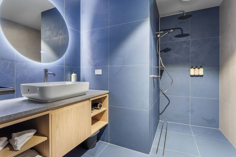 Bathroom 8