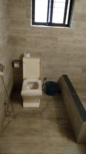 Bathroom 3, Center Point Apartment , Dhaka