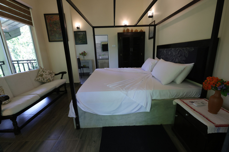 Bedroom 3, Sinharaja River Lodge, Kalawana