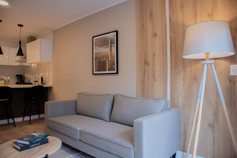 Room 3, w Impressive 1BR w Balcony in Miraflores, Lima