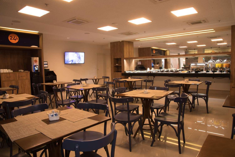 Food & Drinks 5, Days Inn By Wyndham Rio De Janeiro Lapa, Rio de Janeiro