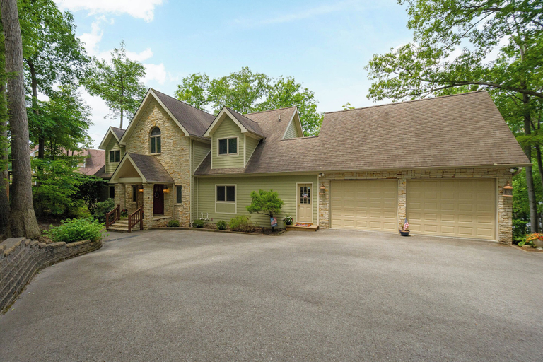 Others 4, Laurel Cove by Taylor Made Deep Creek, Garrett