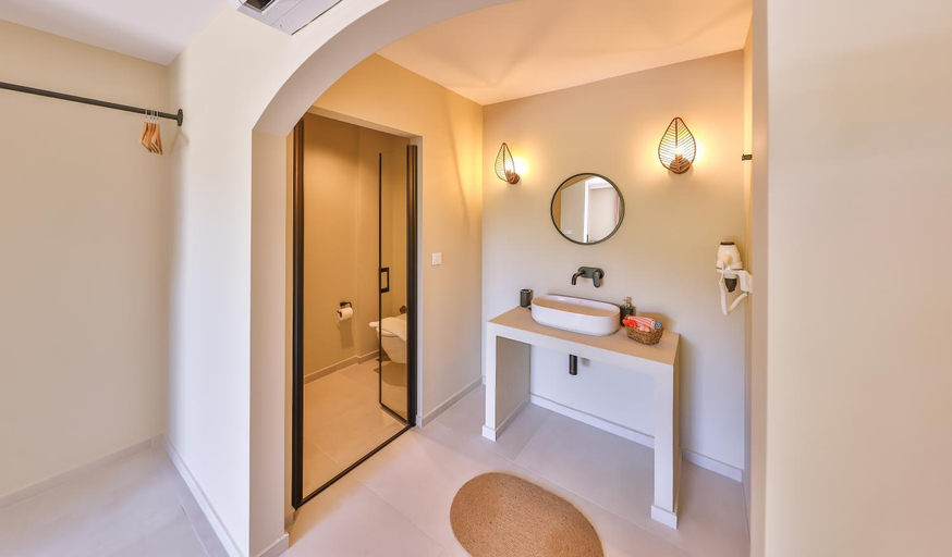 Bathroom 5, Kairos Hotel, Kaş
