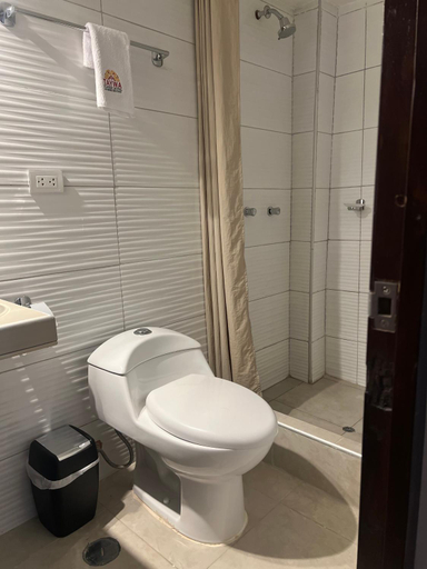 Bathroom 3, TAYWA HOTEL, Urubamba