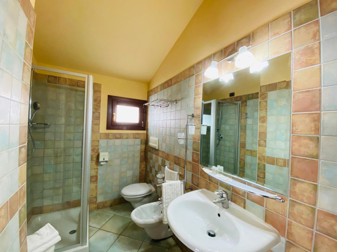 Bathroom 4, Il Nuovo Gabbiano, Nuoro