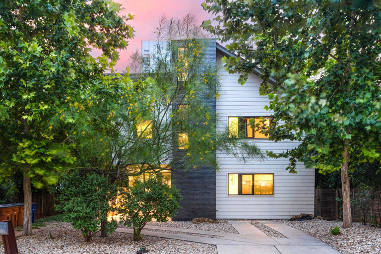 Exterior & Views 2, Backyard Pool Oasis Rainey St 6 min walk, Travis