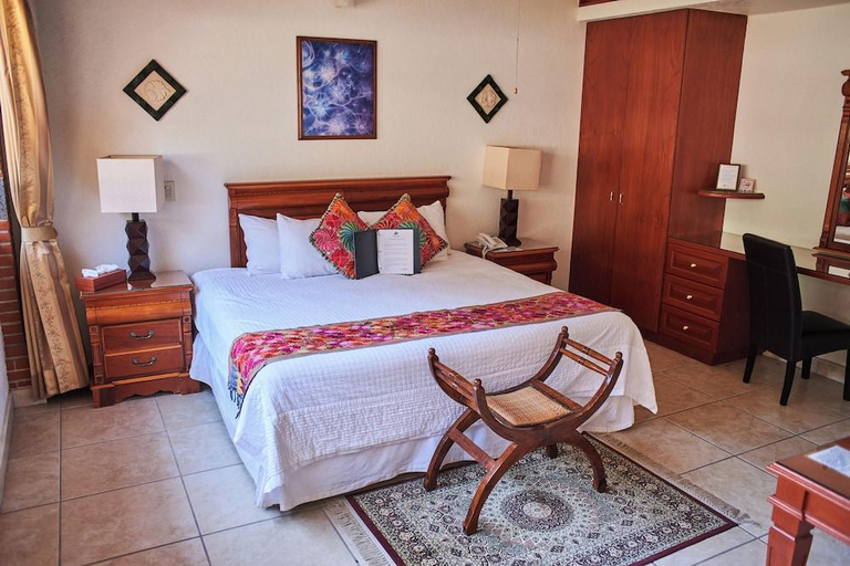 Bedroom 3, La Buena Vibra Wellness Resort & Spa, Tepoztlán
