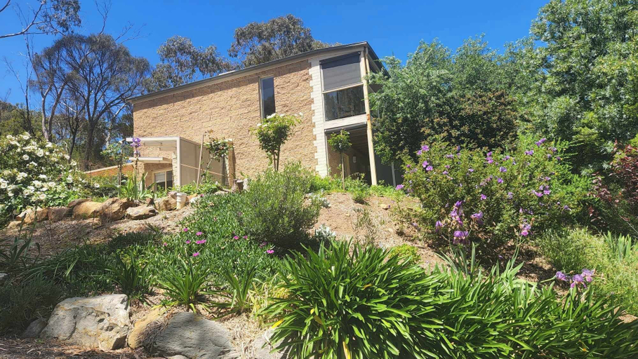 Exterior & Views 2, Riesling Trail and Clare Valley Cottages, Clare and Gilbert Valleys