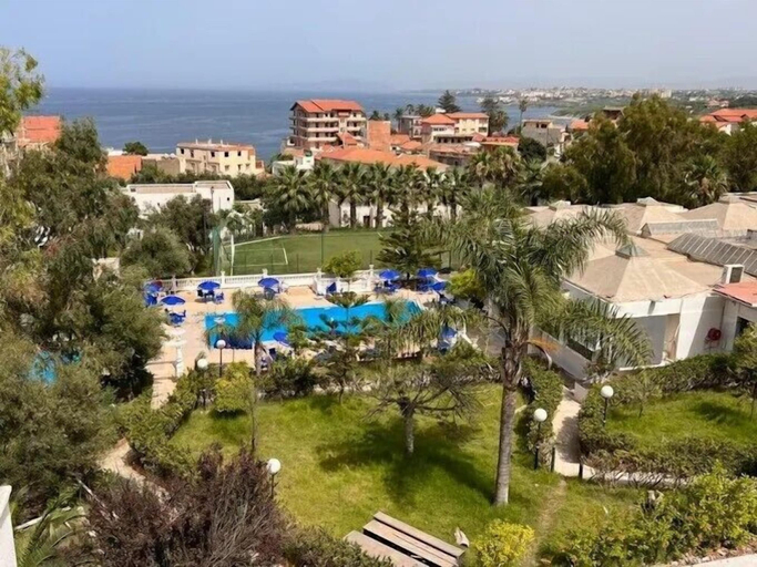 Others 3, Rais El Marsa, Bordj El Kiffan