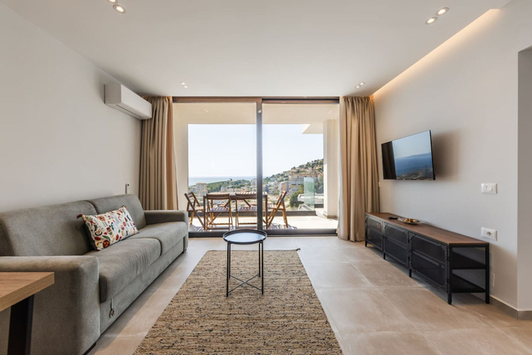 Room 5, Ionian Sol Apartment Blue Horizon Stay, Sarandës