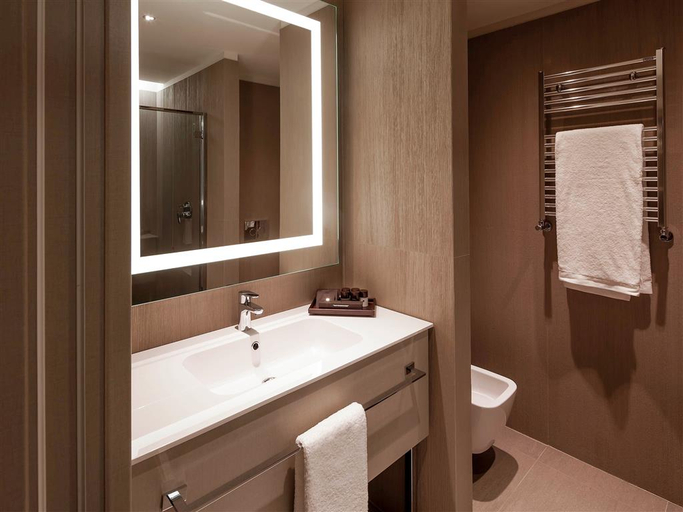 Bathroom 5, Hyatt Centric Venice Murano, Venezia
