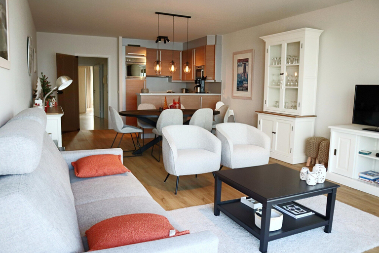 Others 5, Apartment in Nieuwpoort With sea View, West-Vlaanderen