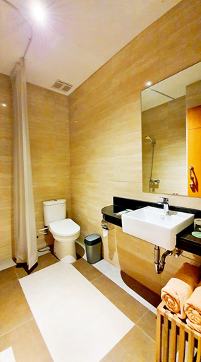 Bathroom 4, MP Hotel Jakarta Kelapa Gading, North Jakarta