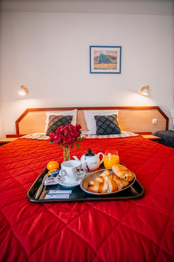 Food & Drinks 5, Hotel Le Montaigu, Hautes-Pyrénées