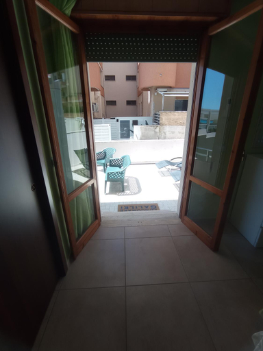 Others 5, B&B LUNGOMARE GALILEI, Lecce