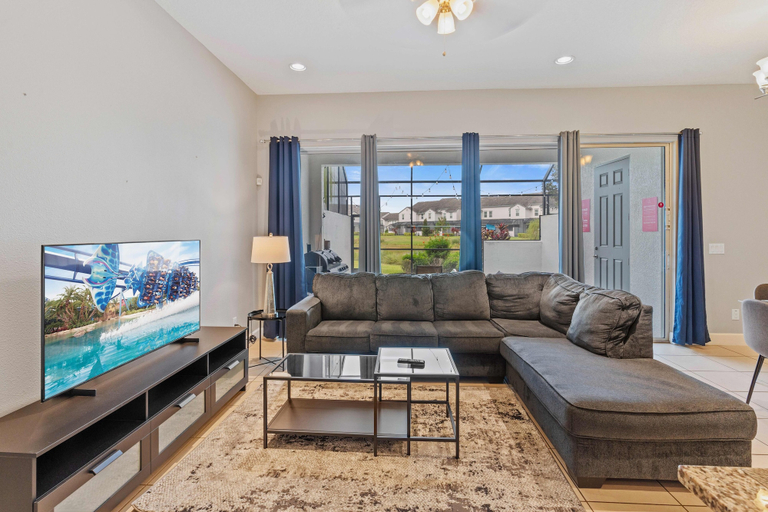 Others 1, 409 Captiva Drive, Polk
