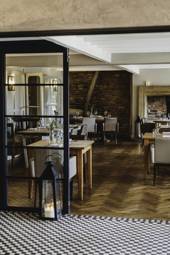 Food & Drinks 4, The Finchs Arms, Rutland
