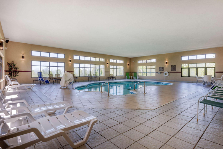 Sport & Beauty 5, Comfort Suites Historic Route 66, Phelps