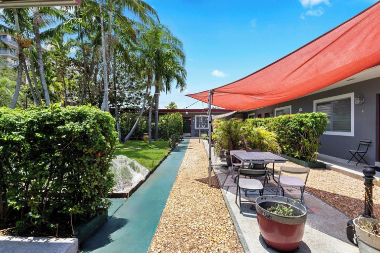 Others 5, 1BR Pet-friendly Condo w/ Parking & Backyard BBQ, Broward