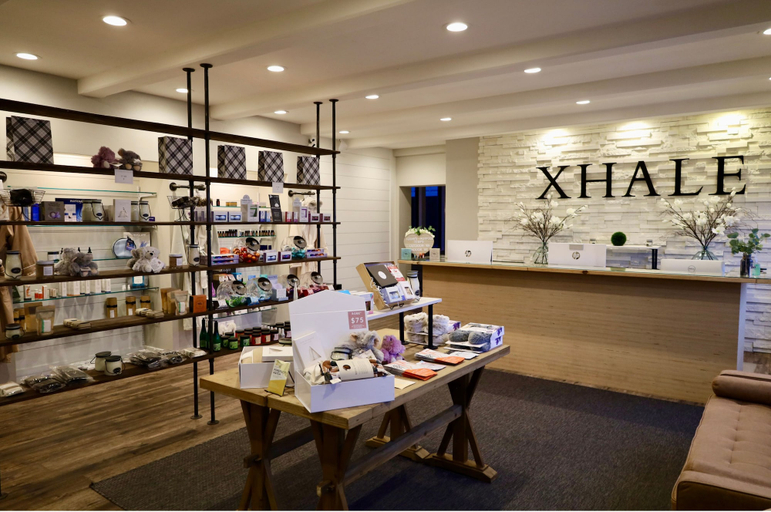 Food & Drinks, Xhale Resort and Spa, Bonneville