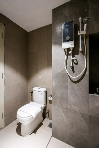 Bathroom 5, Paxtonz by Mykey, Petaling Jaya