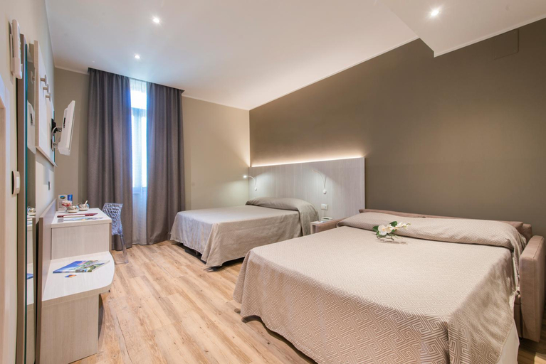 Bedroom 2, Hotel Regent - In pieno Centro, Ascoli Piceno