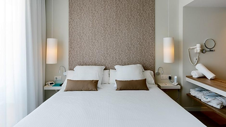 Bedroom 3, AluaSoul Ibiza - Adults only, Baleares