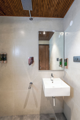 Bathroom 4, Royal Mark, Bangalore