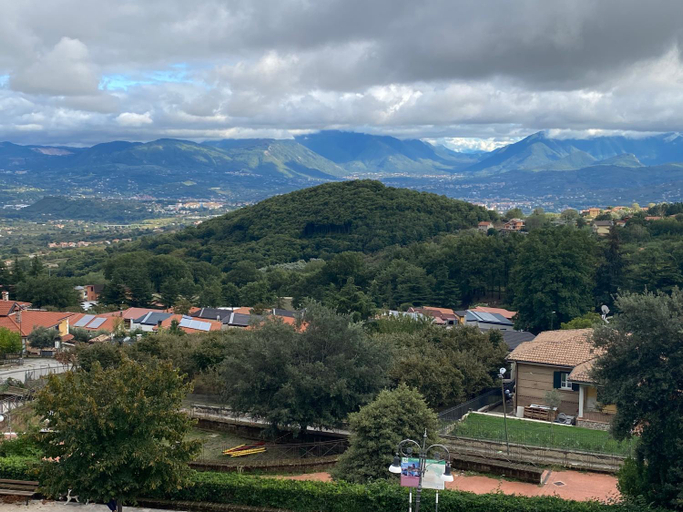 3, Domus Felix, Avellino