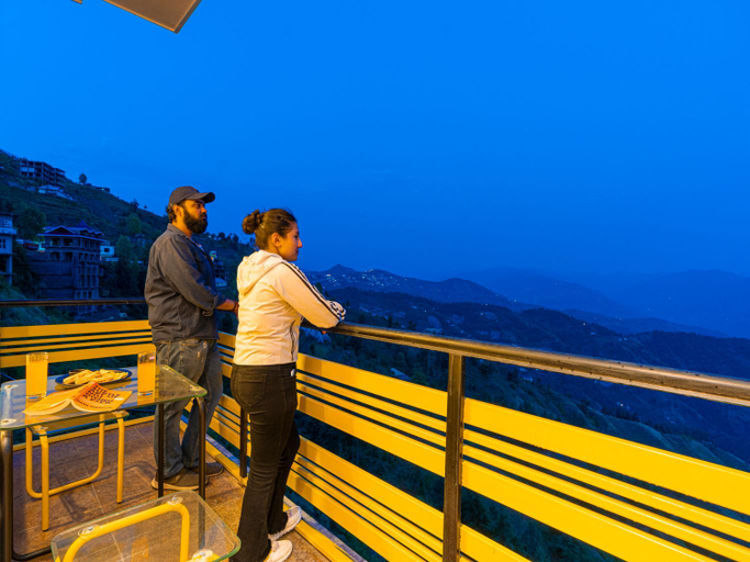 Others 5, The Hosteller Kufri, Shimla, Shimla