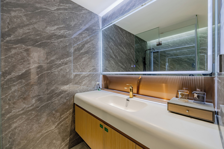 Bathroom 3, qingle hotel, Shanghai