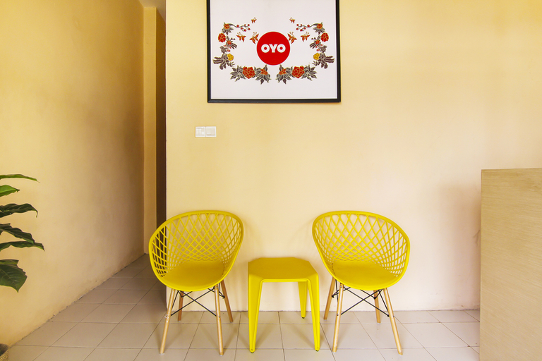 Public Area 3, Hotel O Pagi Sore Residence, Padang