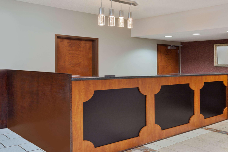 Public Area 2, Super 8 by Wyndham Ft. Oglethorpe GA/Chatt TN Area, Catoosa