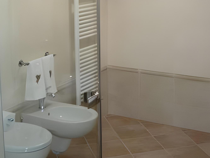 Bathroom 3, Hotel Garni Vittoria, Trento