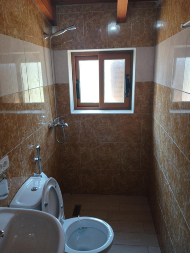 Bathroom 3, Ari's cozy rooms, Vlorës