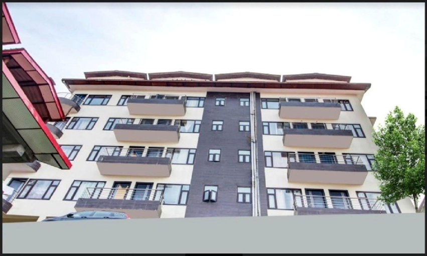 Others 4, Uphill Courtyard Family Suites for 1 to 6 People on Hilltop, Shimla