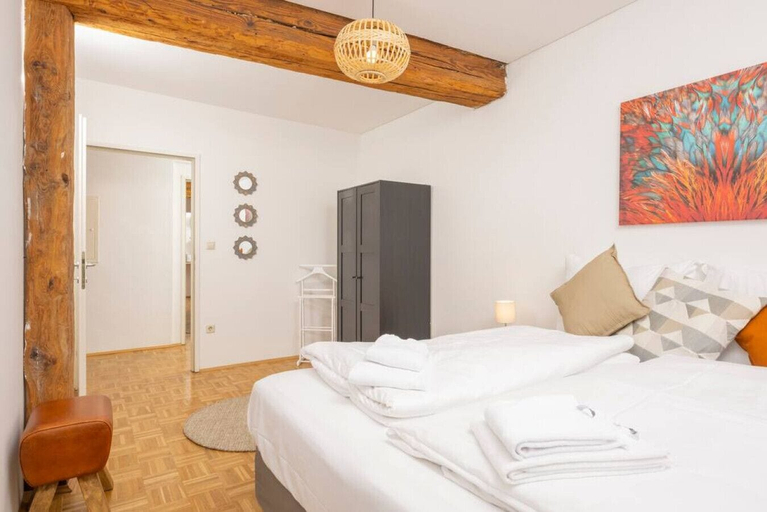 Bedroom 5, Zum Grazer Uhrturm, Graz