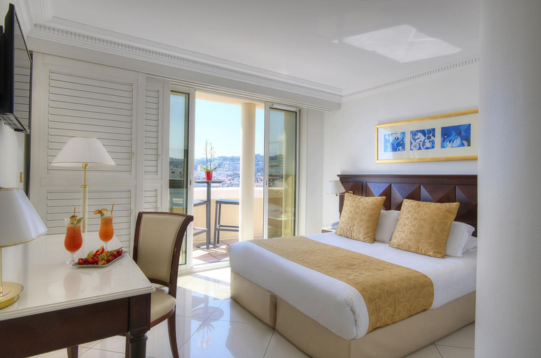Bedroom 2, Hotel West End Promenade des Anglais, Alpes-Maritimes