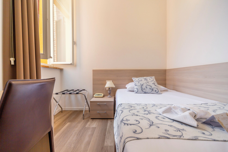 Bedroom 3, Albergo La Rocca, Ravenna
